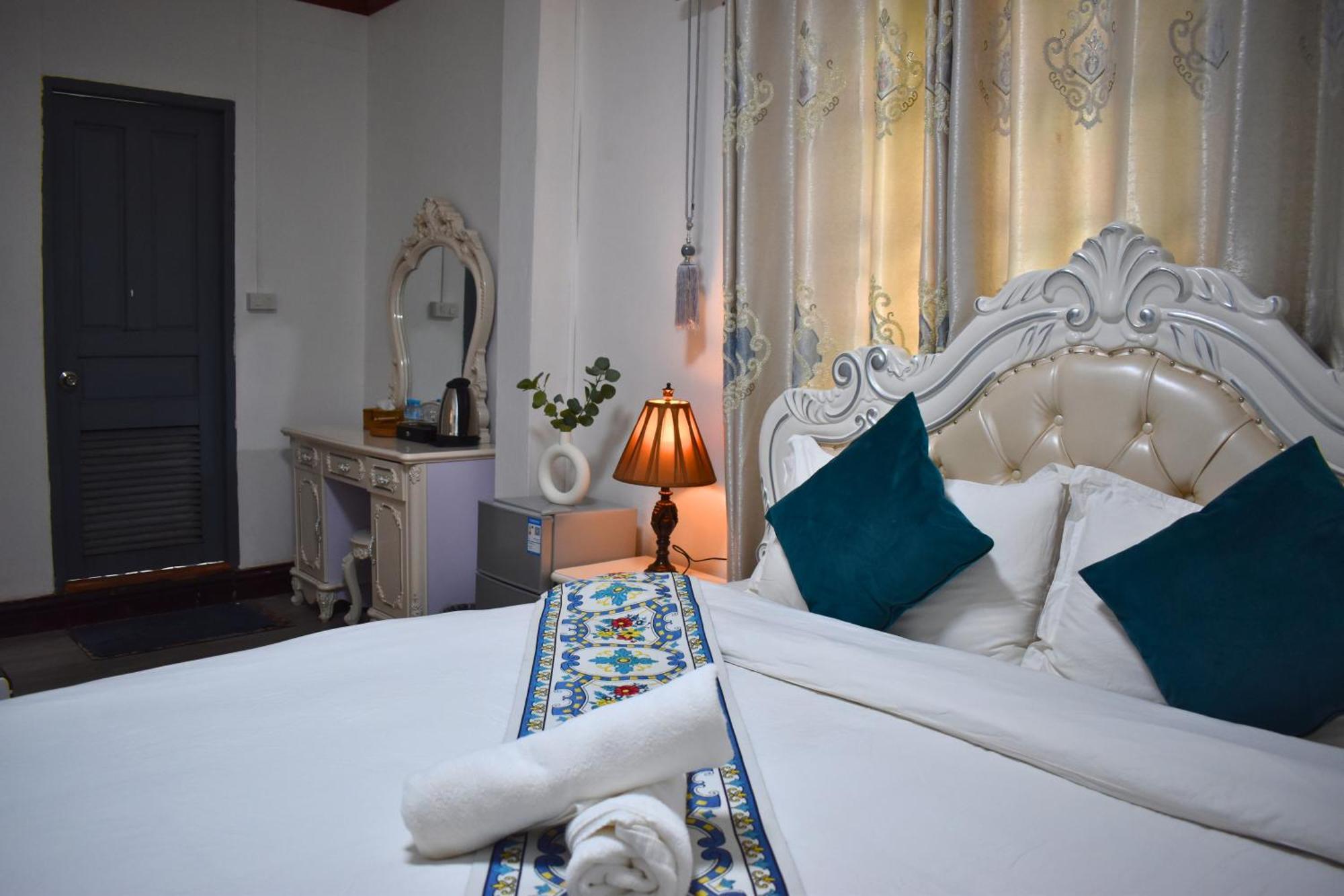 Monsane Villa Luang Prabang Ngoại thất bức ảnh